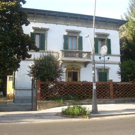 Villa Patrizia B&B Lucca Exterior photo
